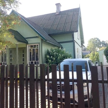 House, Garden & Sauna. Free Parking. Train Stop-200 M. Sea-1 Km. Jūrkalne Exteriör bild