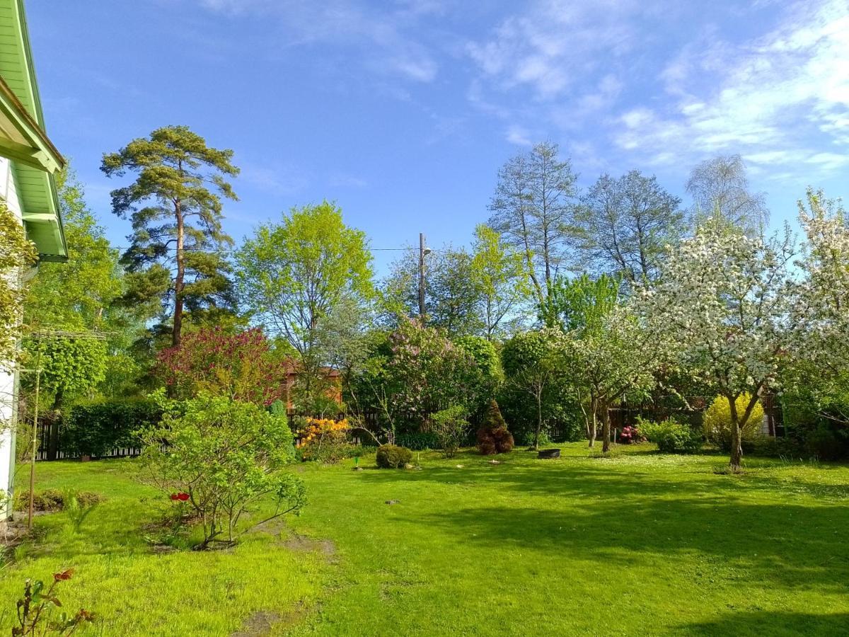 House, Garden & Sauna. Free Parking. Train Stop-200 M. Sea-1 Km. Jūrkalne Exteriör bild