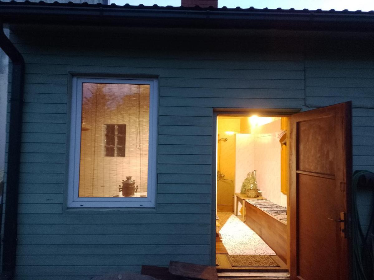 House, Garden & Sauna. Free Parking. Train Stop-200 M. Sea-1 Km. Jūrkalne Exteriör bild